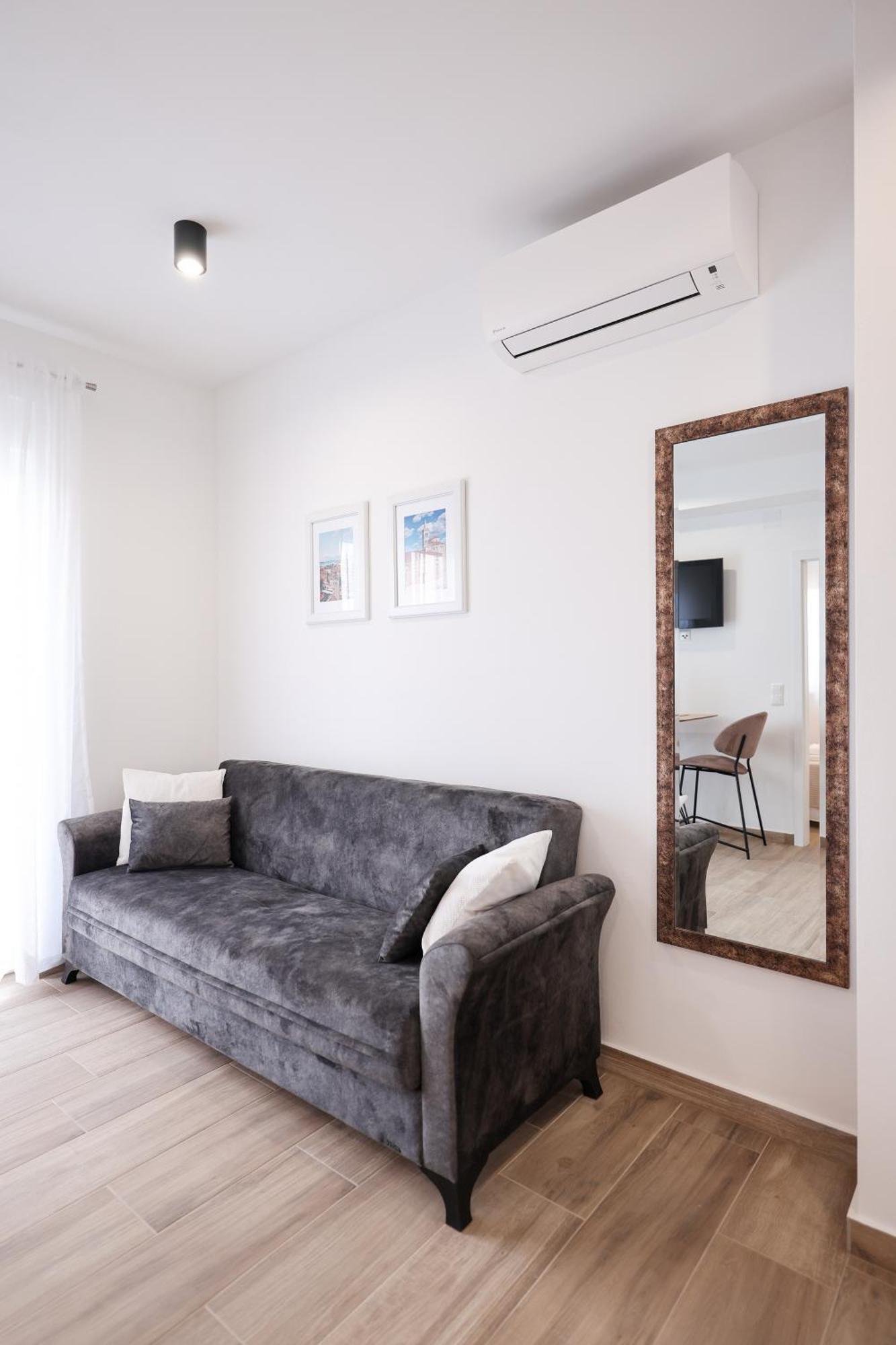 Duo Soles - Apartments With Private Parking Near Zadar Murvica  المظهر الخارجي الصورة