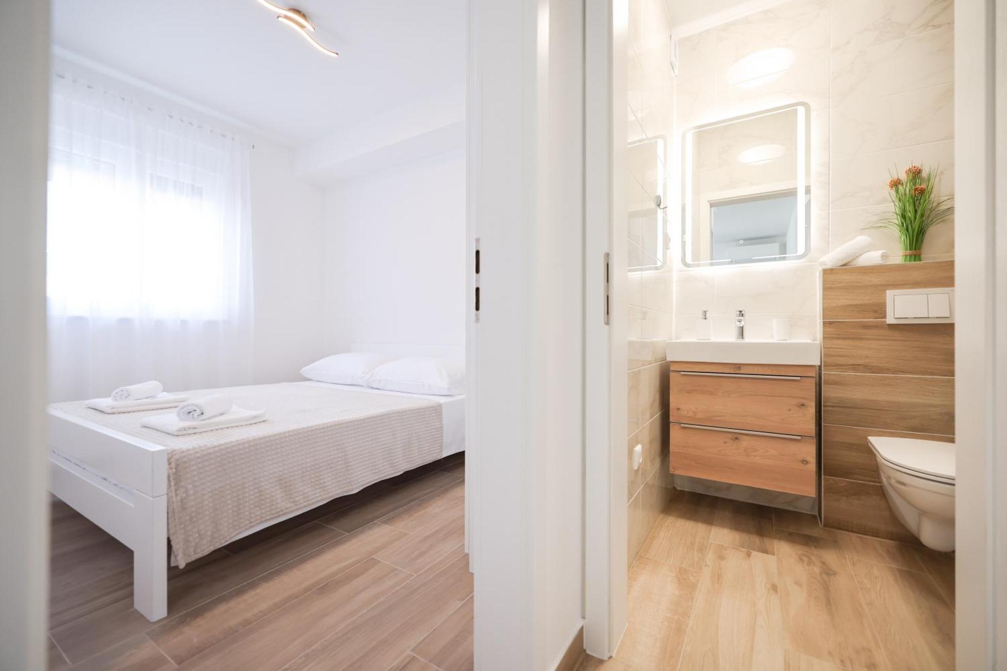 Duo Soles - Apartments With Private Parking Near Zadar Murvica  المظهر الخارجي الصورة